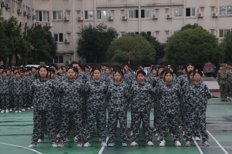 隊(duì)列會操_副本.jpg
