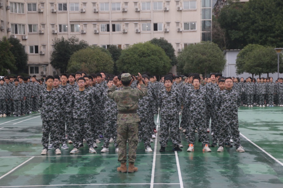 軍歌嘹亮_副本.jpg